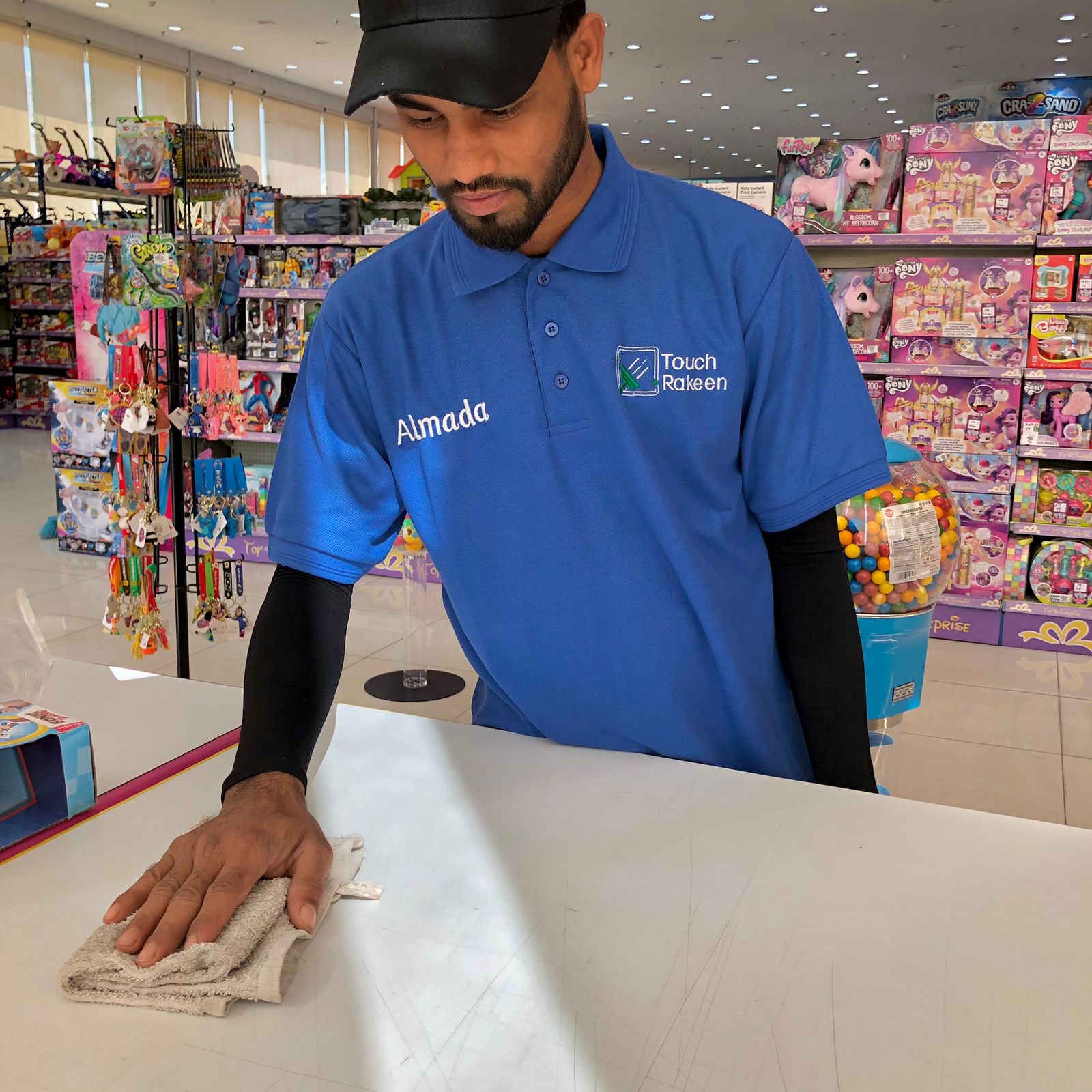 تنظيف المنشآت الصغيرة في جده